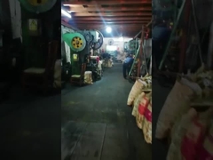 Chiếc ghế văn phòng bằng sắt hình bướm Cơ chế xoay